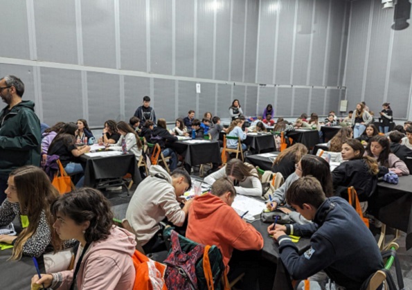 Young Lab Prototip[s]