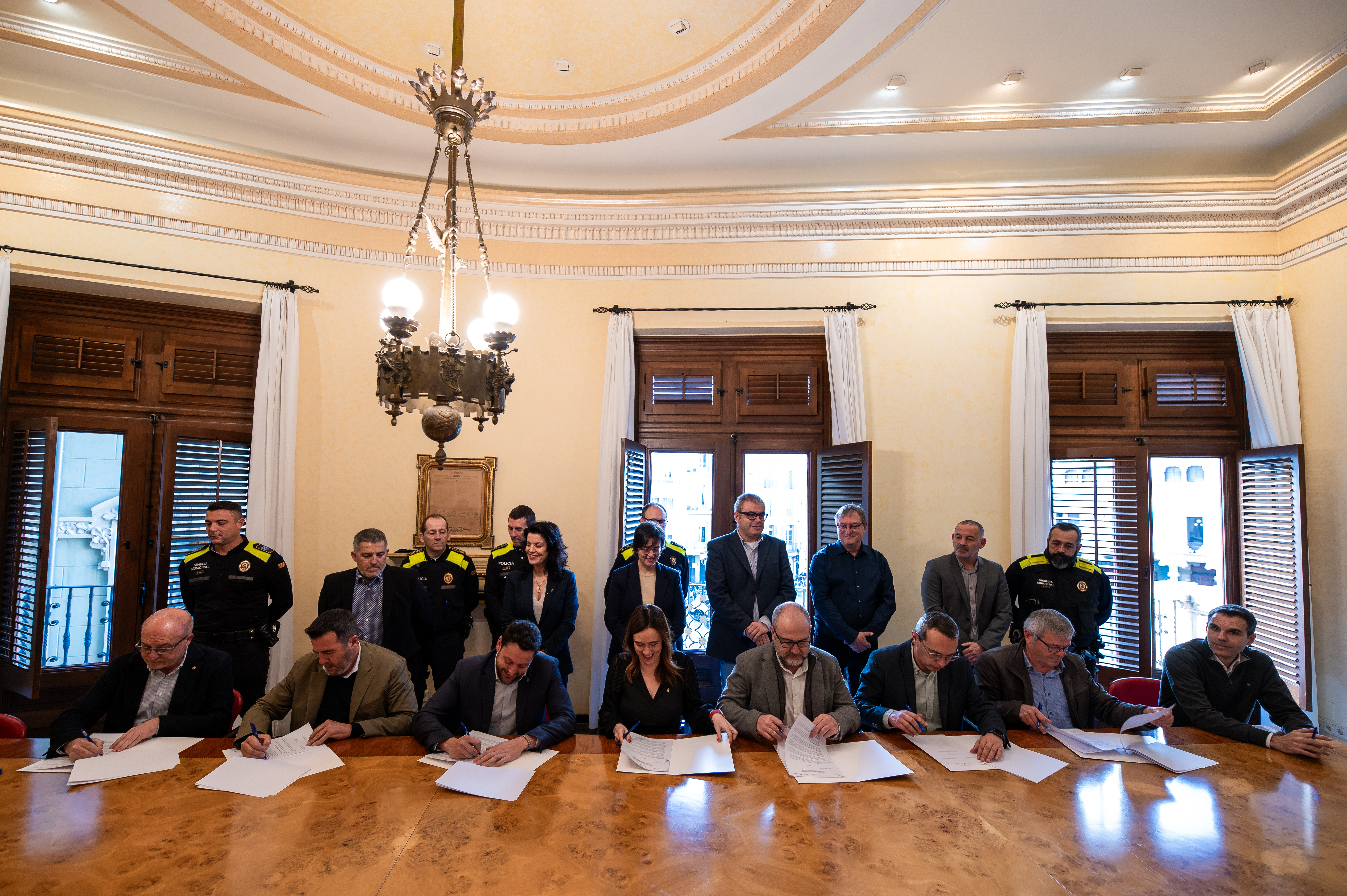 Signatura del conveni App Seguretat Ciutadana